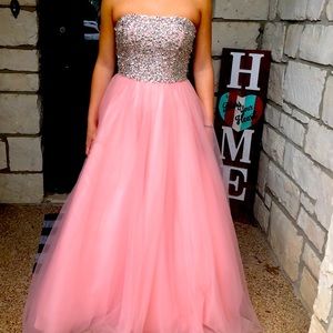 Jovani prom dress, size 2, some beadwork undone